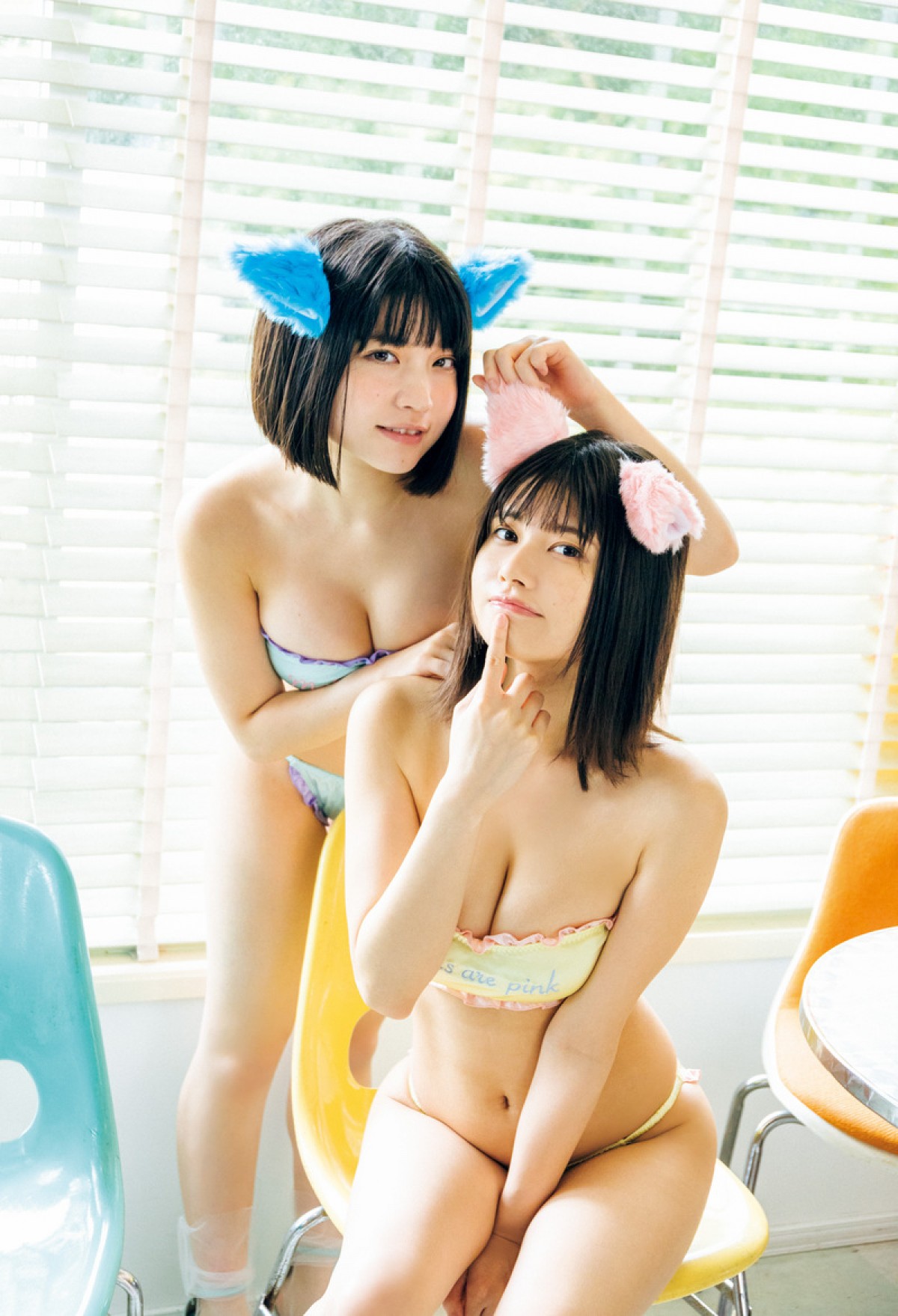 上戸彩、かれいな装いを披露　撮り下ろしグラビア