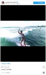 5月にはドローンで撮影されたサーフィン動画を公開していた深田恭子　※「深田恭子」インスタグラム