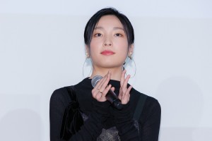 映画『ソワレ』完成報告会に登場した芋生悠