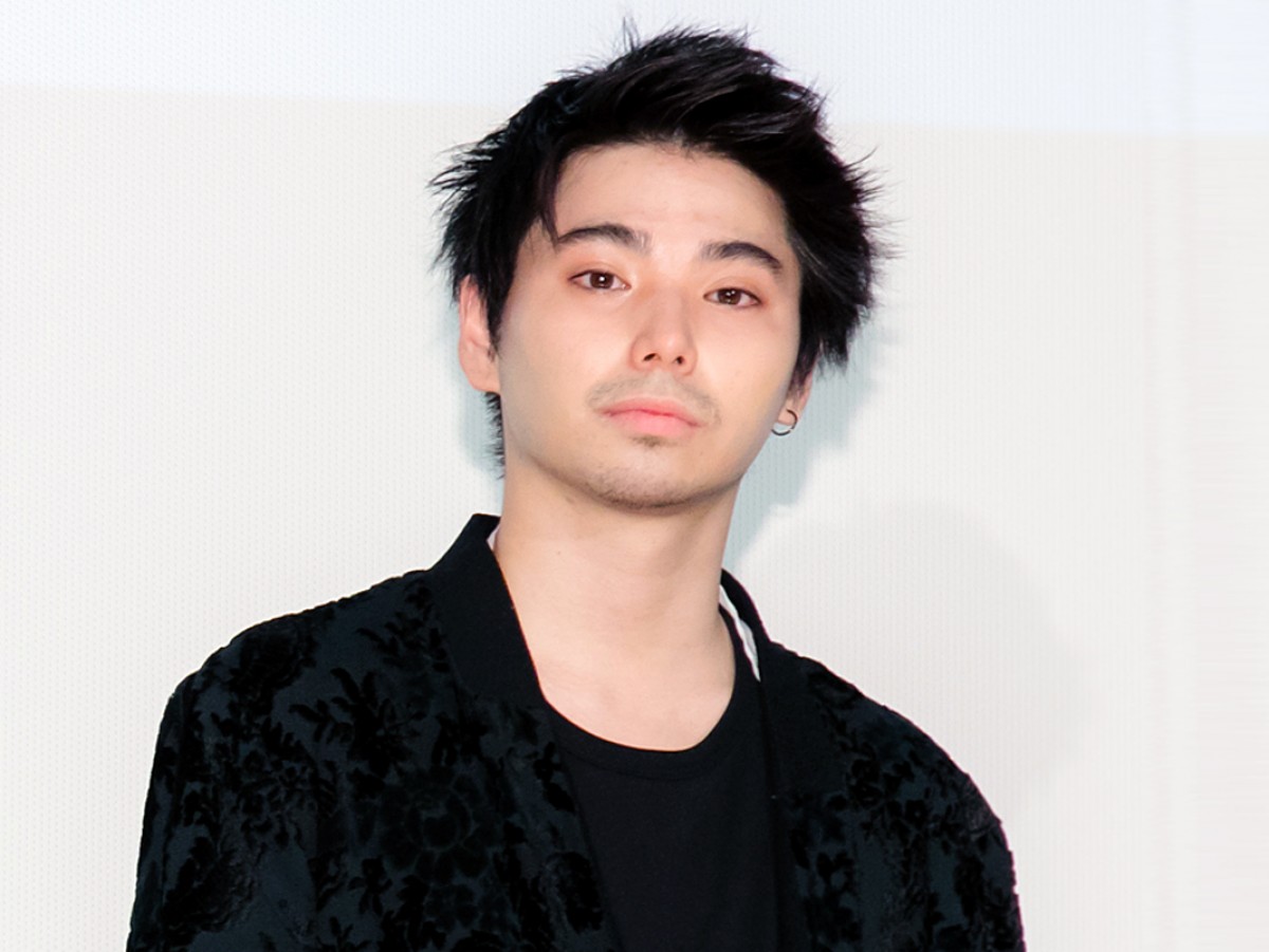 村上虹郎、小泉今日子に感謝「専用ドライバー状態」