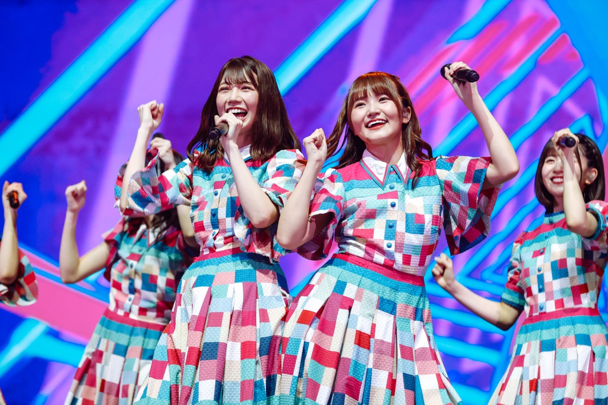 日向坂46、22人で初のライブ　影山優佳「馬疑惑の影山で〜す」