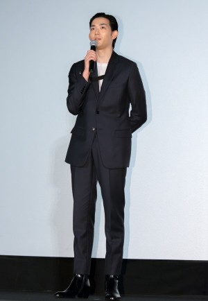 映画『リスタートはただいまのあとで』記者会見に登場した竜星涼