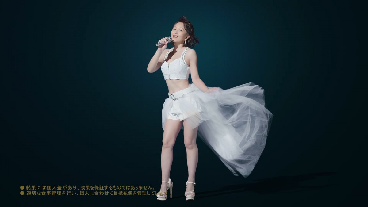 デビュー35周年・浅香唯、4ヵ月で体重8.8kg減に「娘と2人でビキニ着たい」　ライザップ新CM登場