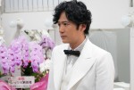 稲垣吾郎、香取慎吾と7年ぶり共演 『誰かが、見ている』で演歌歌手に