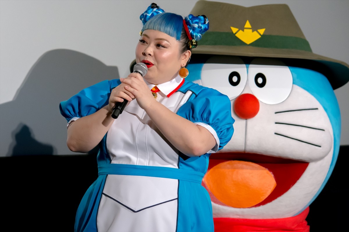 渡辺直美、『ドラえもん』声優オファーを実写版と勘違い　テレ朝・弘中綾香アナもドラミちゃんコスプレで登場
