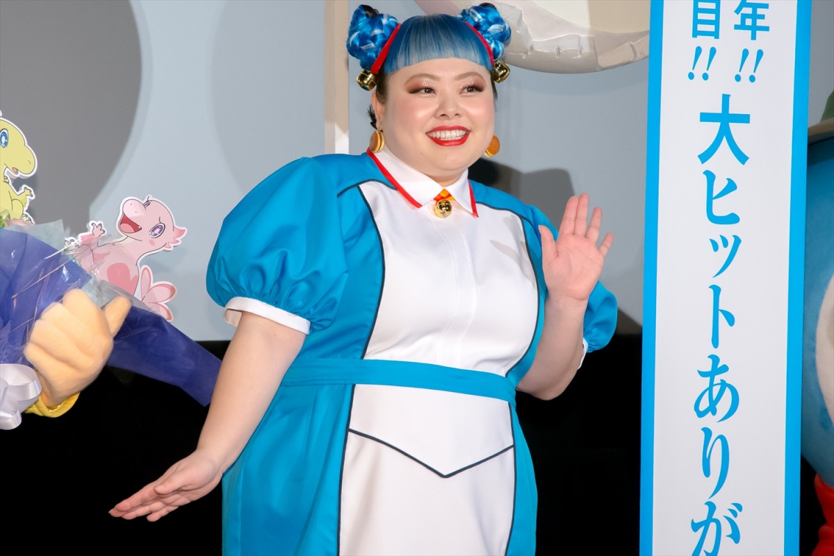 渡辺直美、『ドラえもん』声優オファーを実写版と勘違い　テレ朝・弘中綾香アナもドラミちゃんコスプレで登場