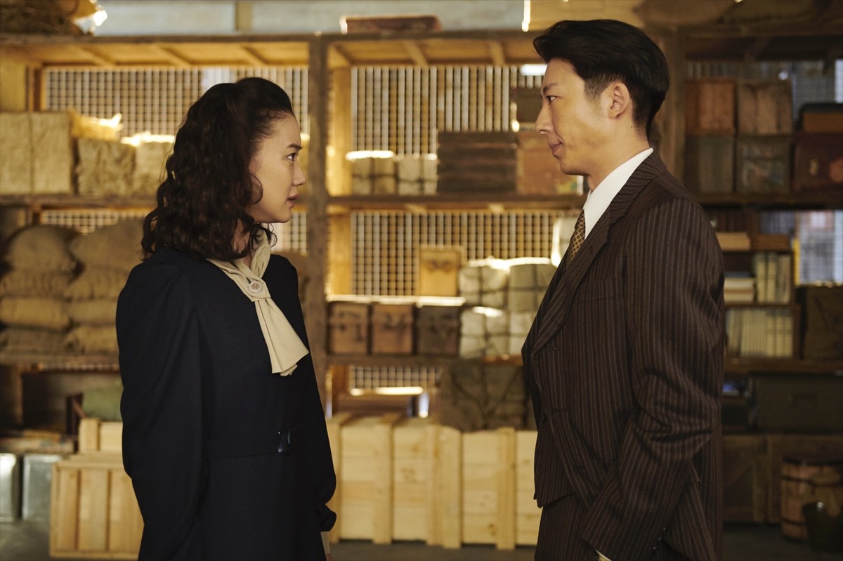 蒼井優×高橋一生『スパイの妻』、疑心暗鬼が渦巻く予告編＆ポスタービジュアル公開