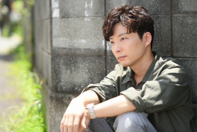 写真）『MIU404』第8話 “伊吹”綾野剛＆“志摩”星野源、“前科持ち”変死体