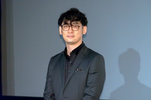 映画『コンフィデンスマンJP　プリンセス編』大ヒット御礼舞台あいさつに登場した田中亮監督