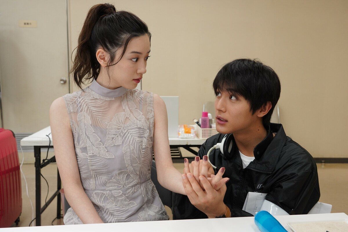 『親バカ青春白書』第3話 “さくら”永野芽郁、ミスコンに “ガタロー”ムロツヨシ猛反対
