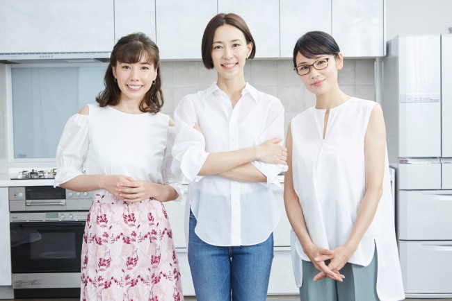 『恋する母たち』に出演する（左から）仲里依紗、木村佳乃、吉田羊