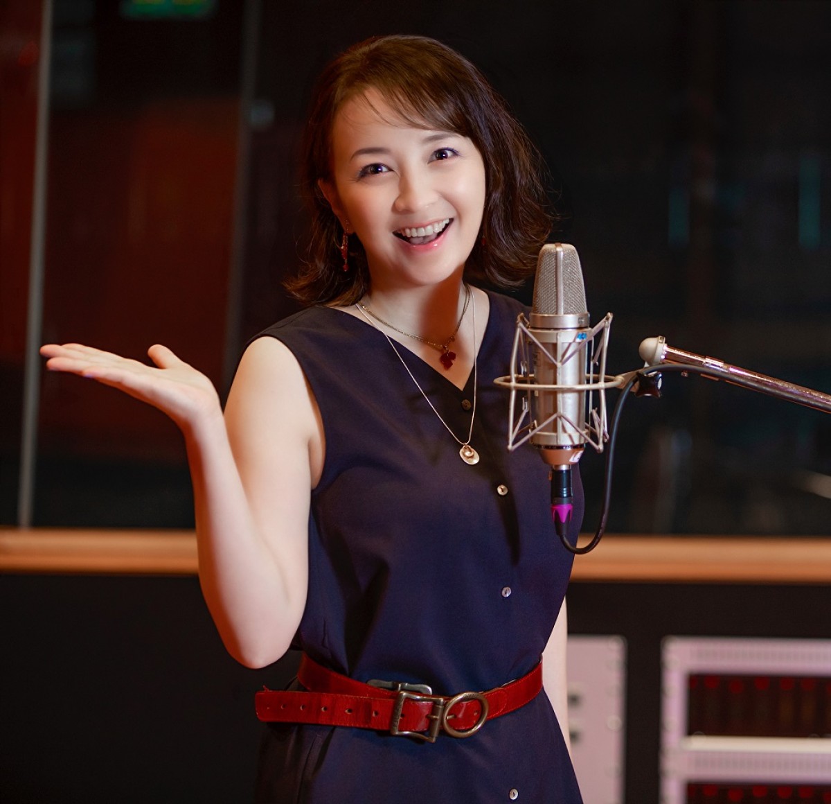 高橋由美子、デビュー30周年ベストアルバム発売　21年ぶり新曲「風神雷神ガール」も収録