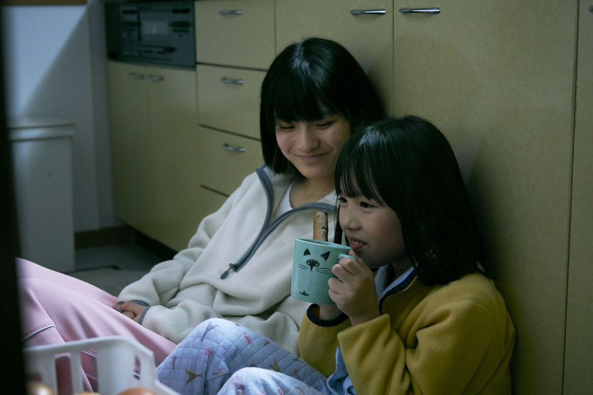 『星の子』芦田愛菜が恋する先生役に岡田将生　高良健吾、黒木華ら追加キャスト＆予告解禁