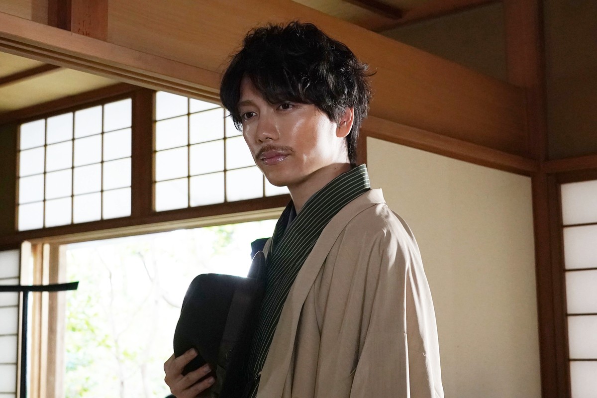 『私たちはどうかしている』第2話 “七桜”浜辺美波の菓子に細工　加熱する今日子の妨害