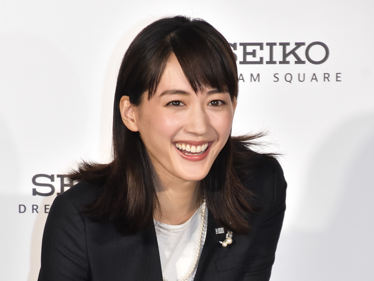 新垣結衣、男性回答1位に 「料理を教えてほしい女性芸能人」トップ10