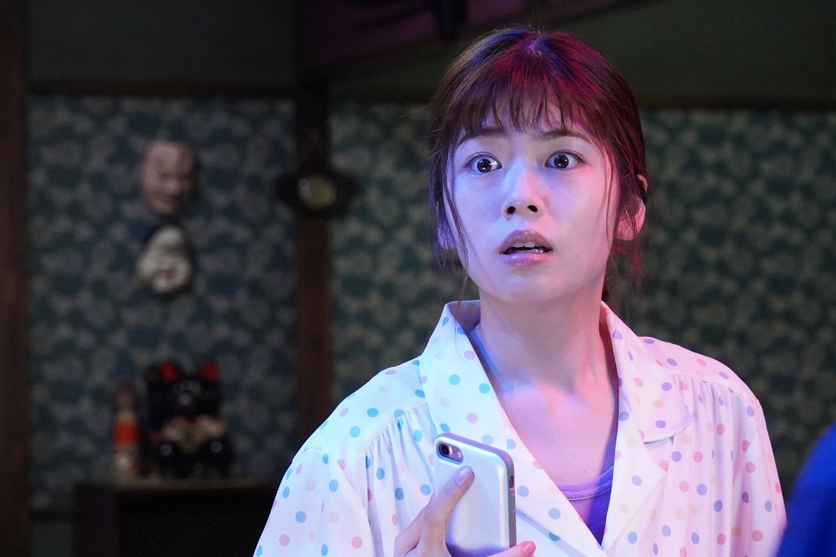 『妖怪シェアハウス』“お岩さん”松本まりか＆“のんべ”毎熊克哉のパリピぶりに反響「最高かよ」