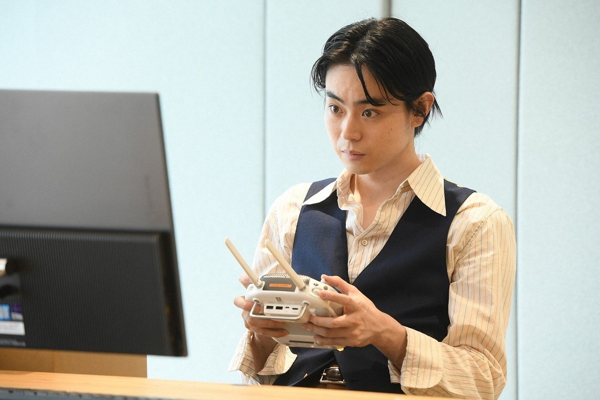 『MIU404』第9話 “伊吹”綾野剛＆“志摩”星野源、一斉ガサ！ “久住”菅田将暉が再び動く