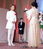 第25回AMDアワードに登場した氷川きよし
