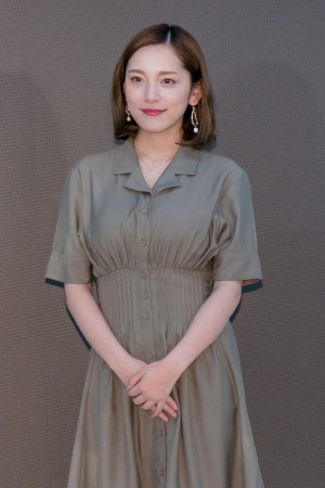 ドラマ『ほぼ日の怪談。』完成発表記者会見に登場した都丸紗也華