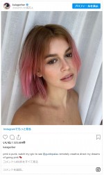 カイア・ガーバー、パンクなピンクヘアに　※「カイア・ガーバー」インスタグラム