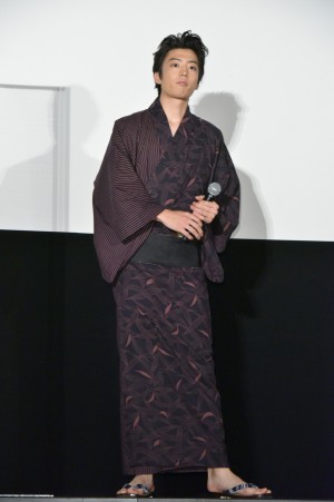 映画『弱虫ペダル』公開御礼舞台あいさつに登場した伊藤健太郎