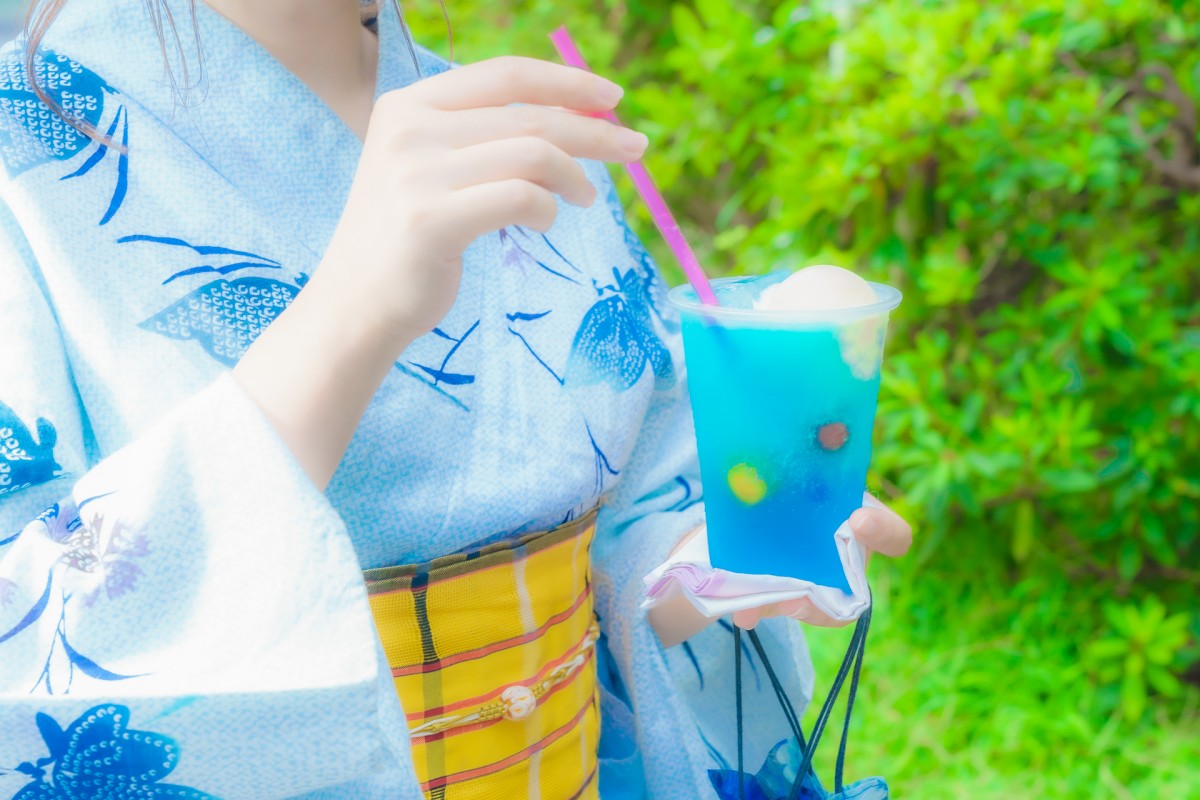 夏限定の「日本酒クリームソーダ」発売！