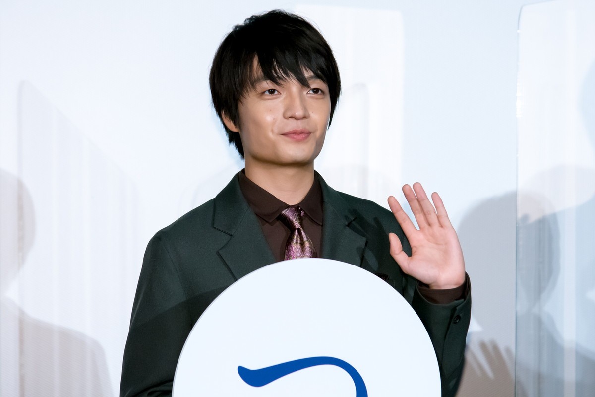 杉咲花、吉沢亮のデビュー当時のエピソードに爆笑