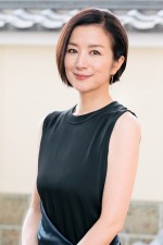 ドラマ『共演NG』ヒロイン役を演じる鈴木京香