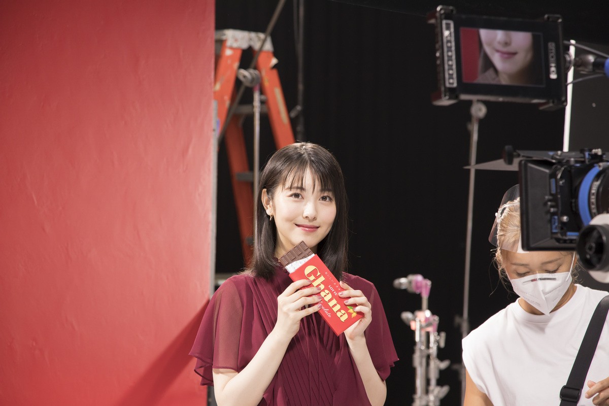 吉沢亮、浜辺美波の20歳誕生日を祝福「こんなにしっかりした人、見たことない」