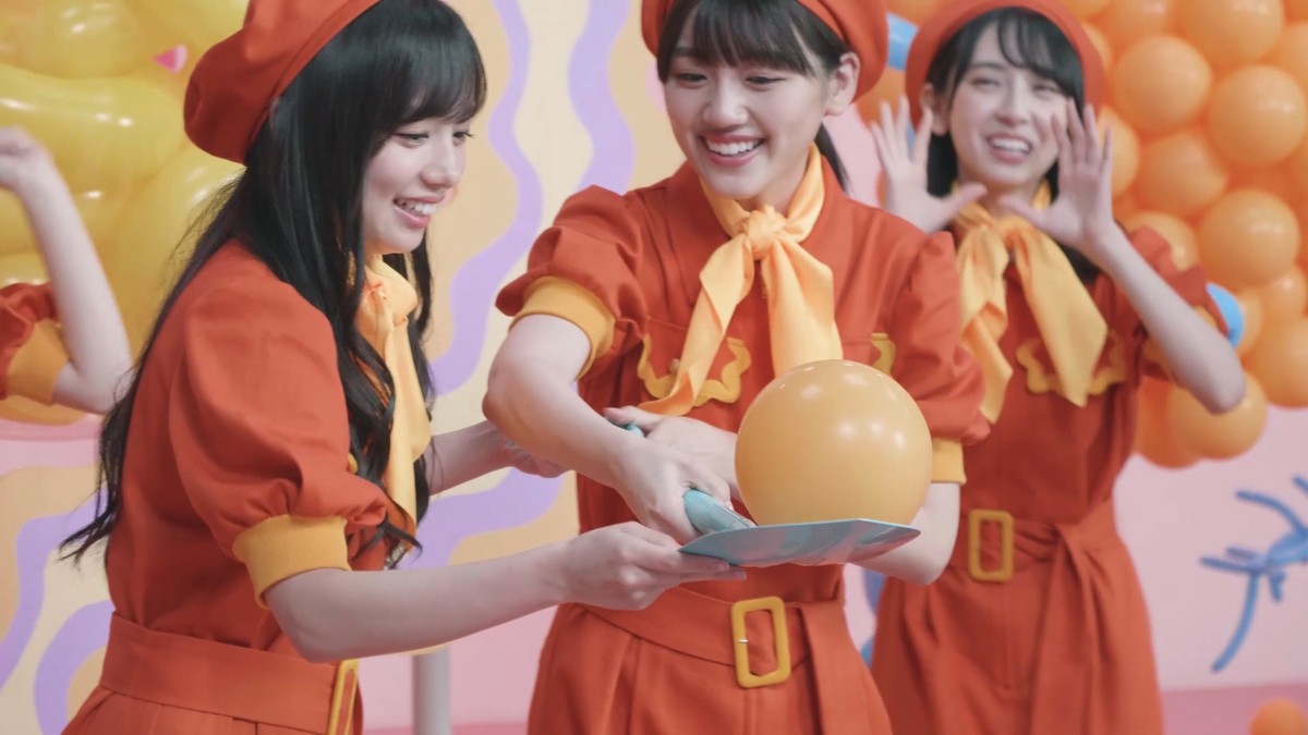 チュートリアル徳井義実、復帰後初のCM出演 “妖精”日向坂46が“体がなまってる人”を元気に