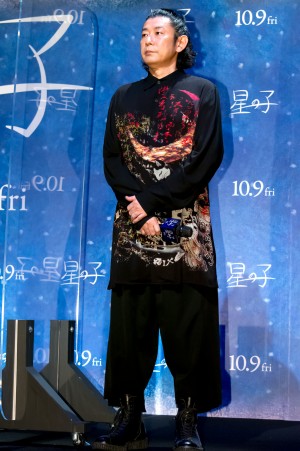 映画『星の子』完成報告イベントに登場した永瀬正敏