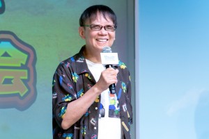 『ドラゴンクエストウォーク』1周年記念 新情報&新CM発表会に登場した堀井雄二氏（ゲームデザイナー）