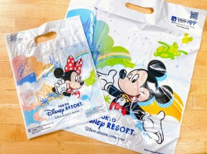 東京ディズニーリゾート、10．1から買い物袋を有料化！　デザインも新しく