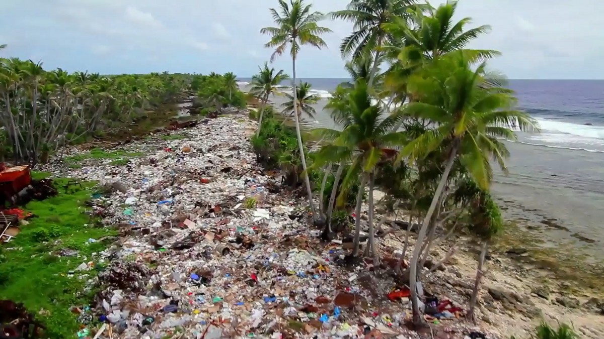 レオナルド・ディカプリオ製作総指揮のドキュメンタリー映画『プラスチックの海』公開決定