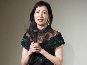 映画『ミッドナイトスワン』世界最長925秒予告お披露目イベントに登場した真飛聖