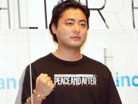『MIRRORLIAR FILMS』プロジェクト発表記者会見に登場した山田孝之