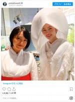 白無垢姿の小芝風花と巫女に扮したmiwa　※『妖怪シェアハウス』公式インスタグラム