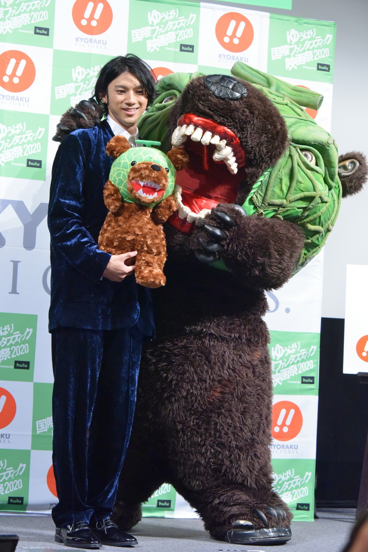 山田裕貴、30歳誕生日を迎え「うれしいスタート」 メロン熊からの強烈な祝福に絶叫