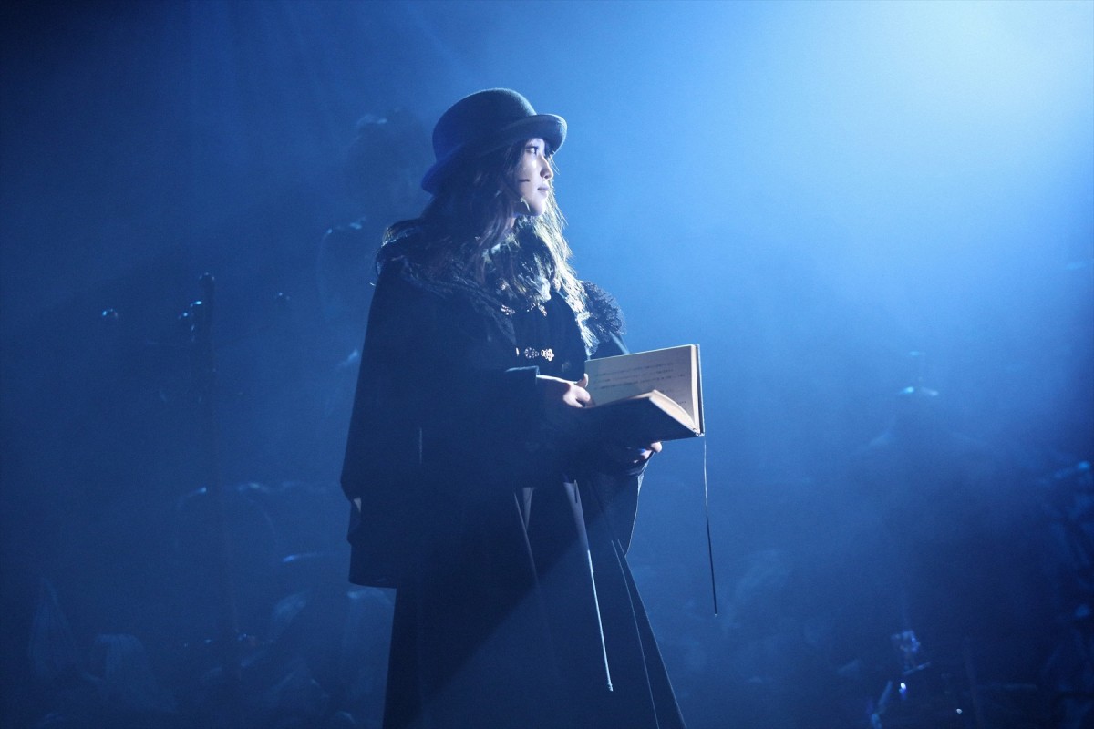 元モー娘。鞘師里保、主演舞台で完全復帰！音楽朗読劇『黒世界』 開幕