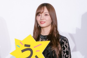 映画『映像研には手を出すな！』公開記念前夜祭舞台あいさつに登場した乃木坂46・梅澤美波