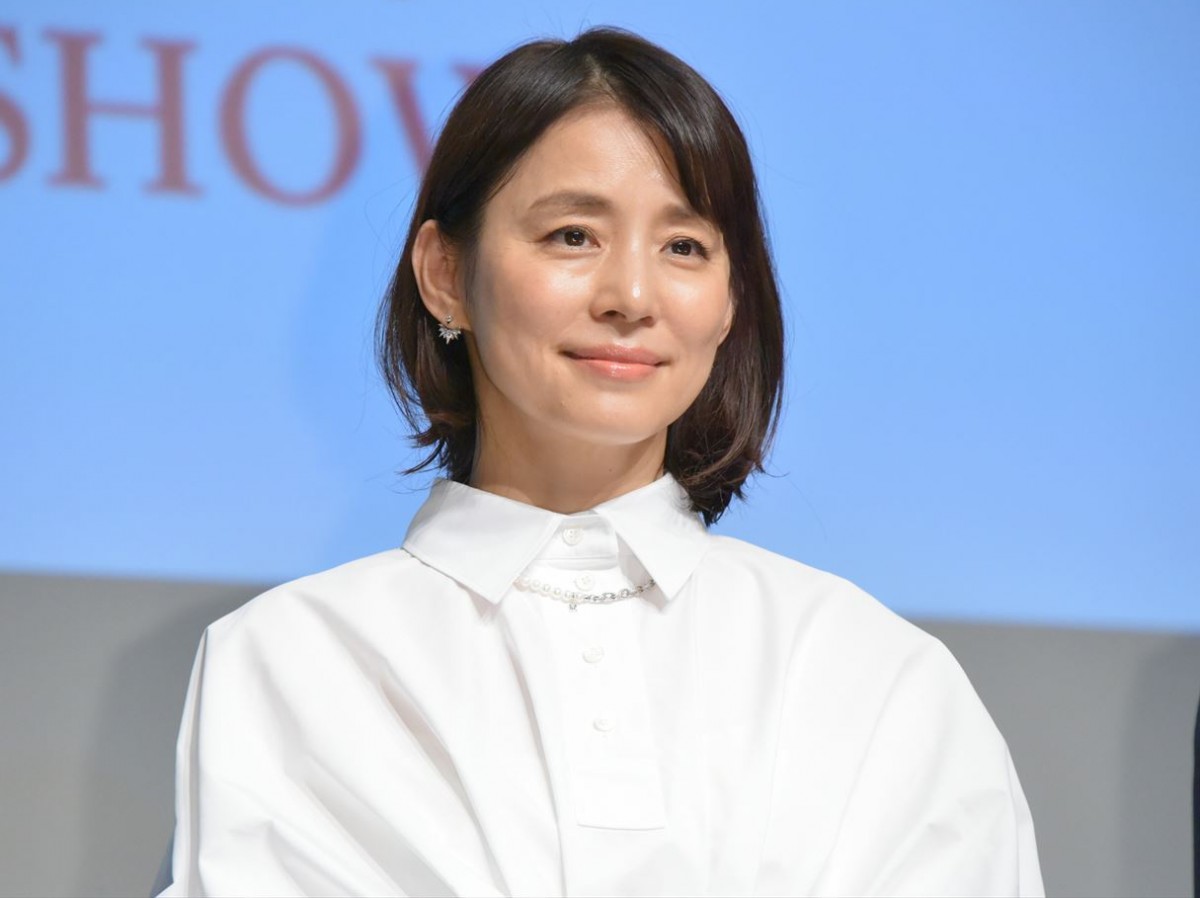 映画『望み』舞台あいさつ中継付き完成披露試写会に出席した石田ゆり子