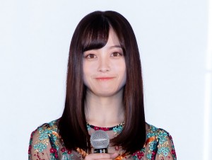 映画『小説の神様 君としか描けない物語』イベントに登場した橋本環奈