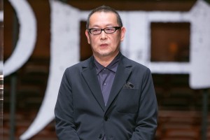 映画『罪の声』完成報告会に登場した土井裕泰監督