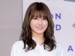 欅坂46・守屋茜、“超速”顔面パイに「息止まる」 ファン「あかねん最高」