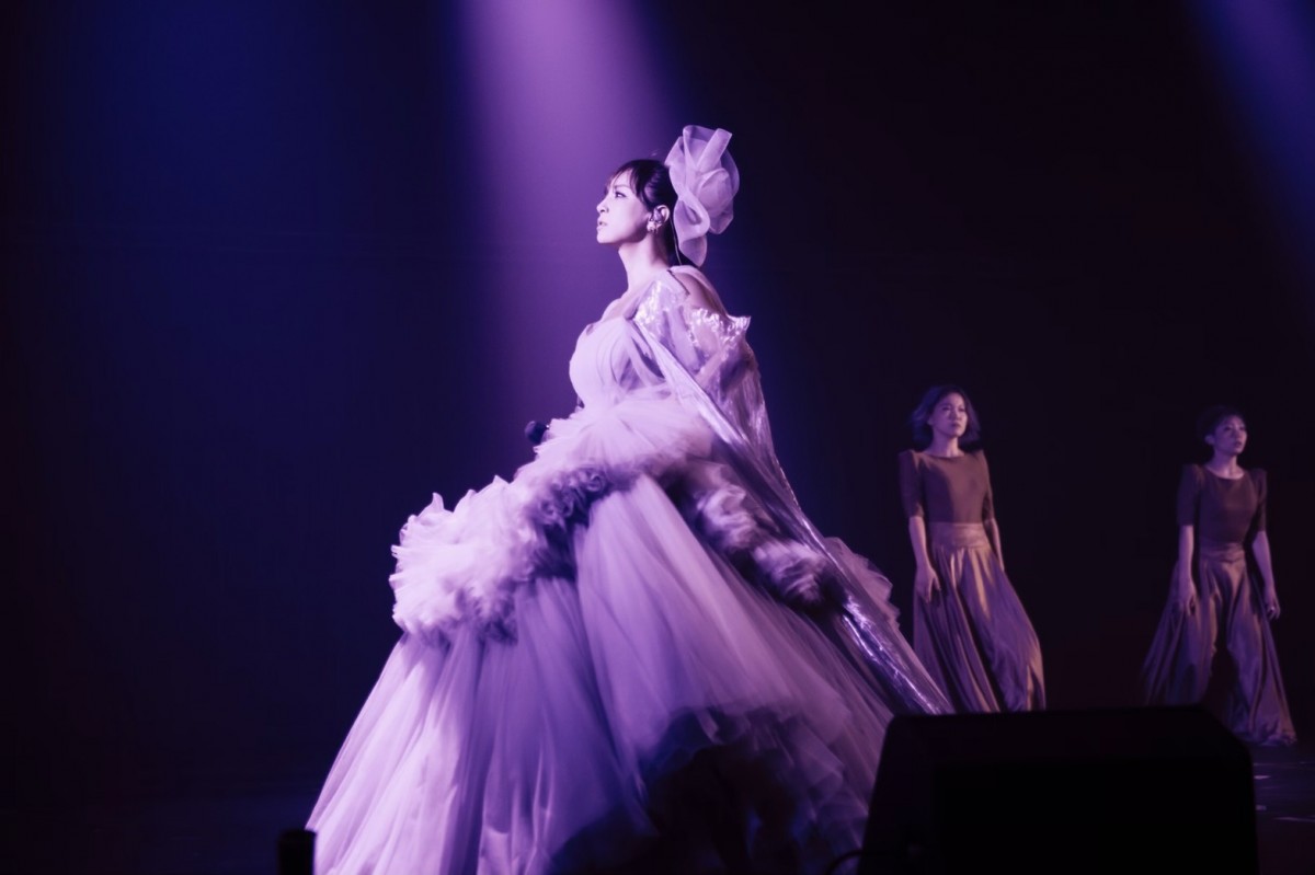 浜崎あゆみ、42歳の誕生日にオンラインライブ開催　「やれる事は全てやり切った！！！」