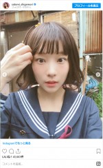 セーラー服姿の重盛さと美　※「重盛さと美」インスタグラム