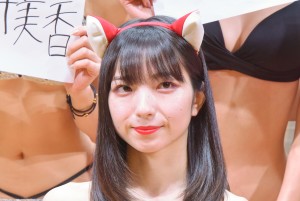 「ミスFLASH2021選考オーディション ファイナリストお披露目」発表会見に出席した狐々ちーりん（セミファイナル総合10位）