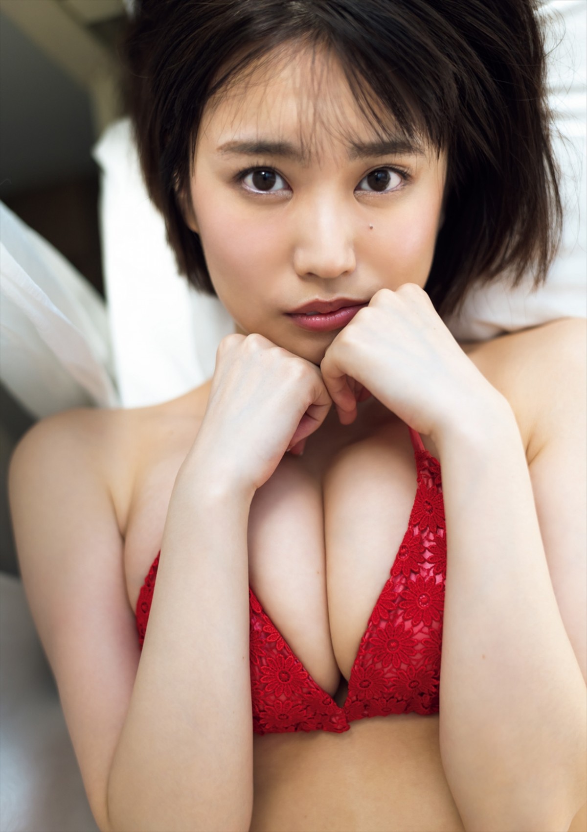 “大食いフリーアナ”谷あさこ、ボディコンテストのためにつくりあげた美ボディを披露