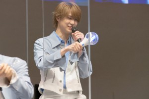 JO1 1stアルバム発売＆初のオンライン単独ライブ開催決定 概要発表＆取材会に登場した白岩瑠姫