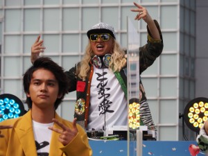 渋谷の中心でとんかつ愛を叫ぶ presented by『とんかつDJアゲ太郎』に登場したDJ KOO